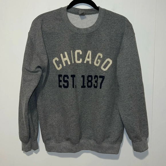 Chicago Est 1837 Women’s Gray Long Sleeve Sweatshirt 1047 - Picture 1 of 3